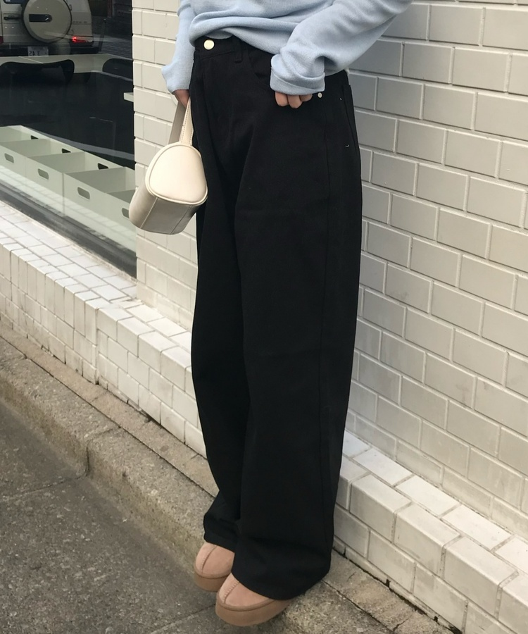 와이드 일자 뒷밴딩 데님팬츠 블랙