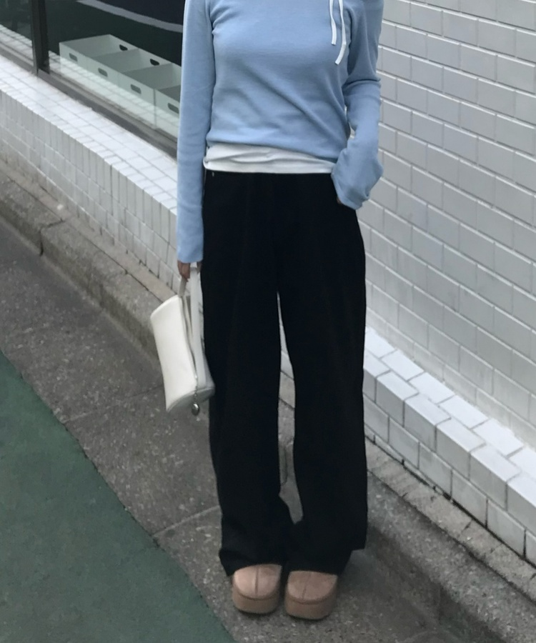 와이드 일자 뒷밴딩 데님팬츠 블랙