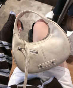 ムーンカーブバッグ IVORY