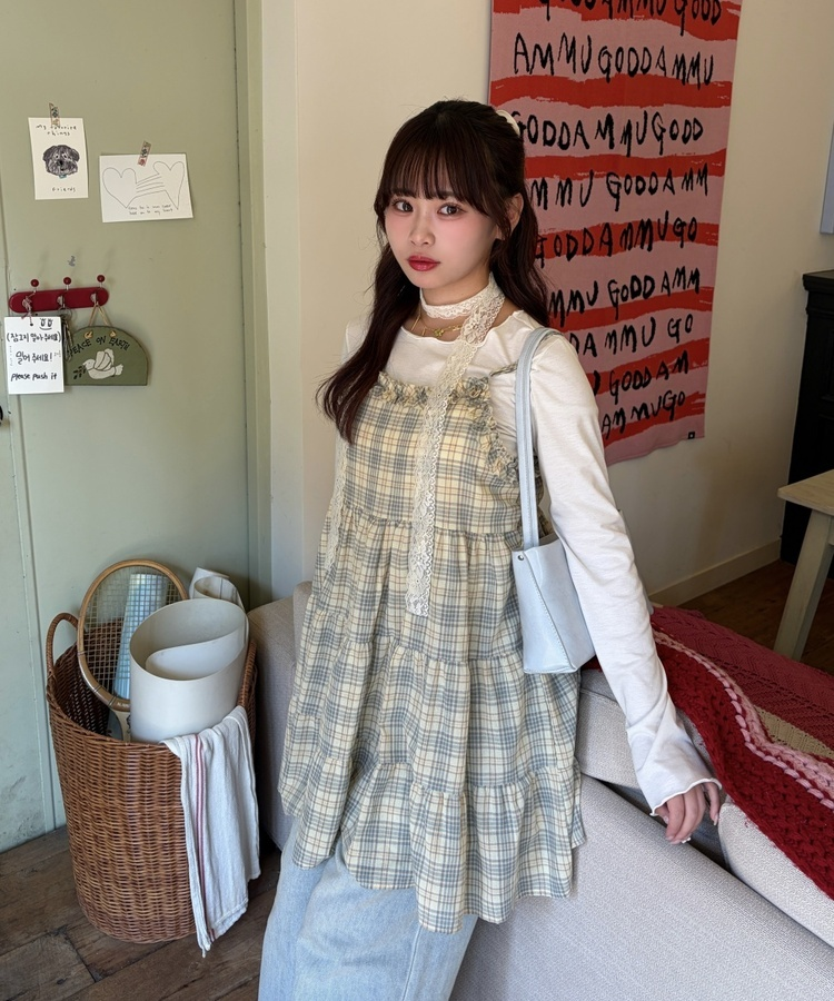 フリルレトロチェックキャミワンピース BEIGE