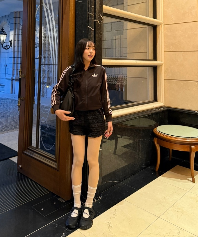 통굽 스트랩 슈즈 블랙