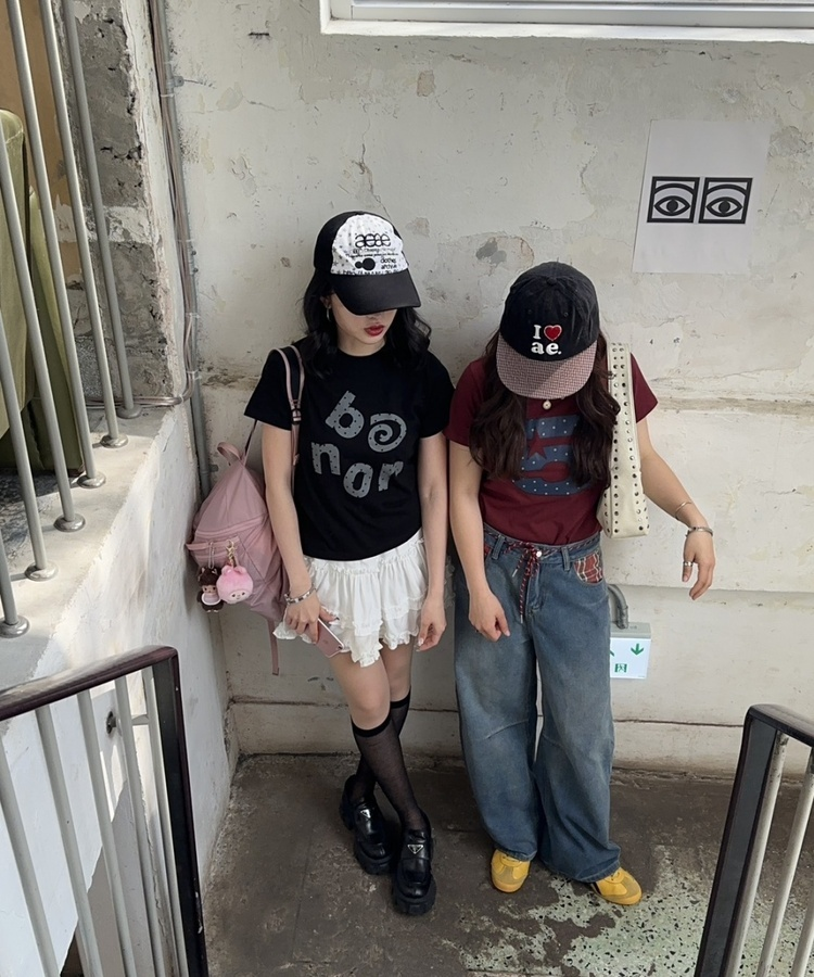 ヴィンテージロゴ半袖Tシャツ BLACK