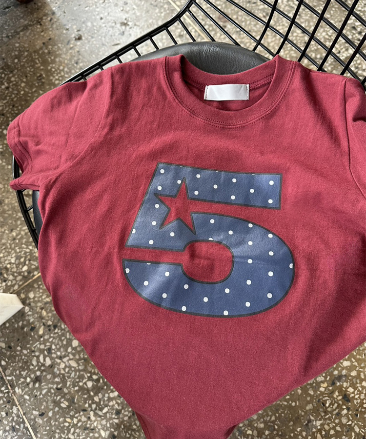 ナンバードットクロップ半袖Tシャツ WINE