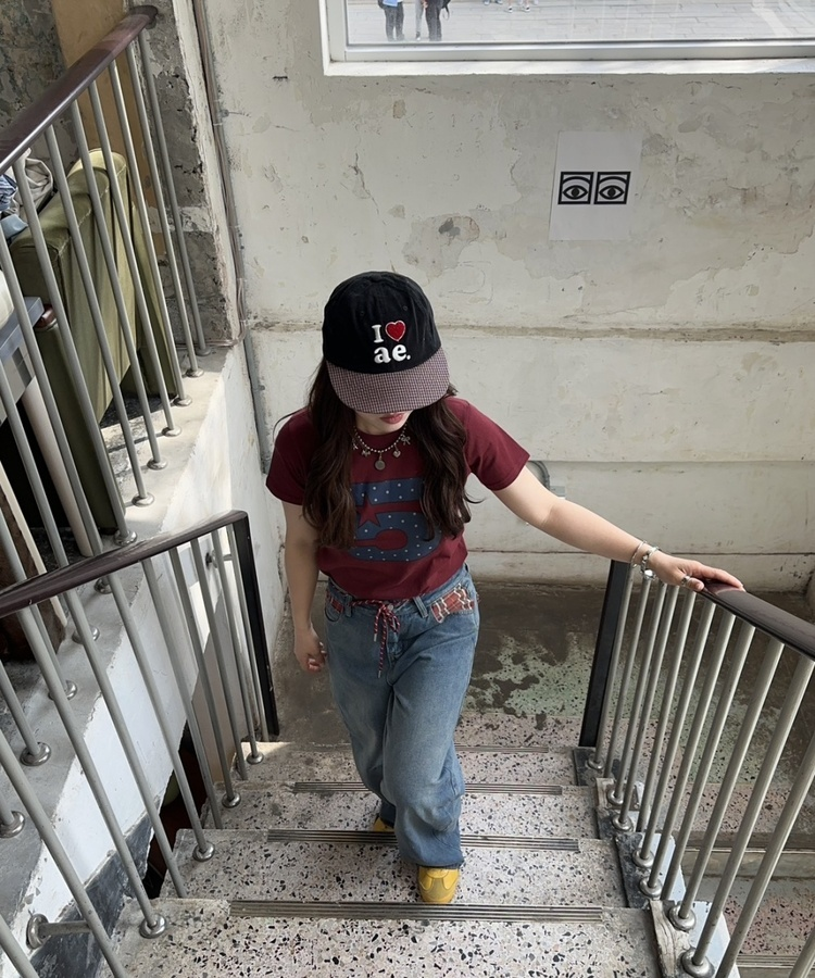 ナンバードットクロップ半袖Tシャツ WINE