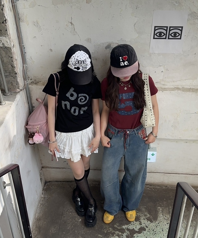 ナンバードットクロップ半袖Tシャツ WINE