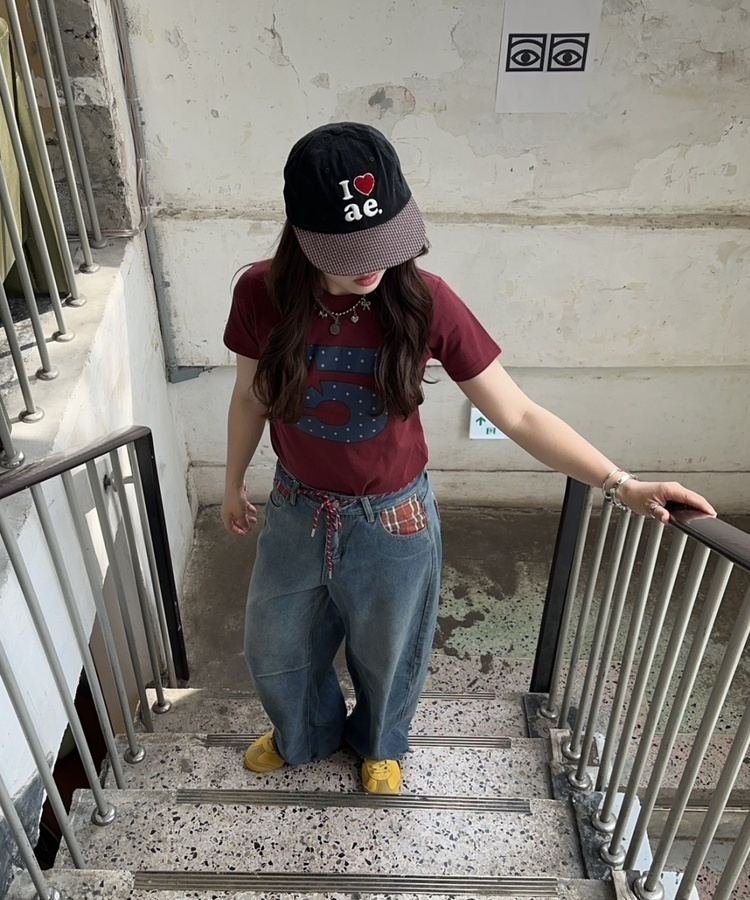 ナンバードットクロップ半袖Tシャツ WINE