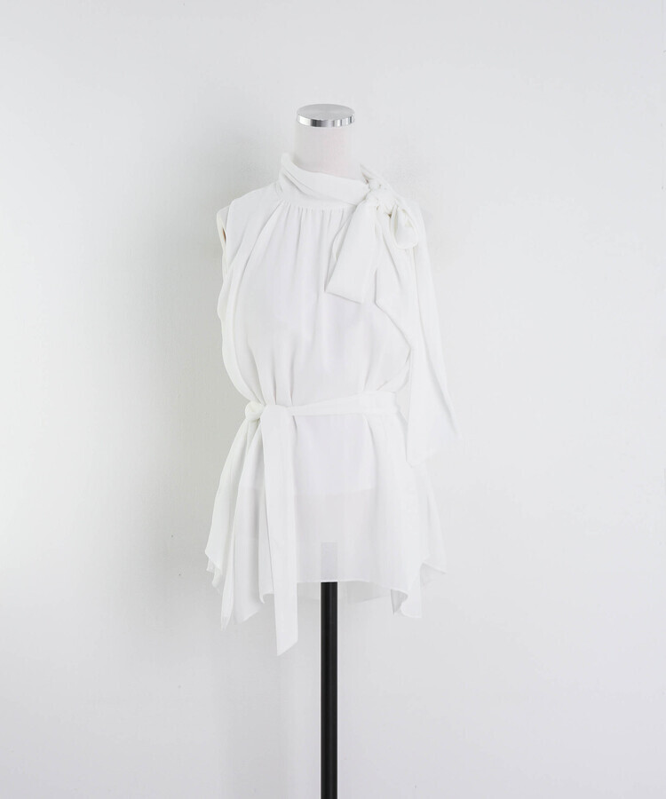 ハイネックドロストフレアブラウス