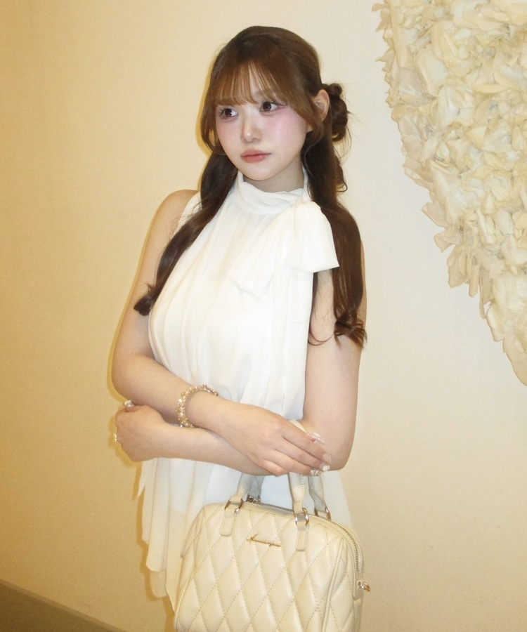 ハイネックドロストフレアブラウス WHITE