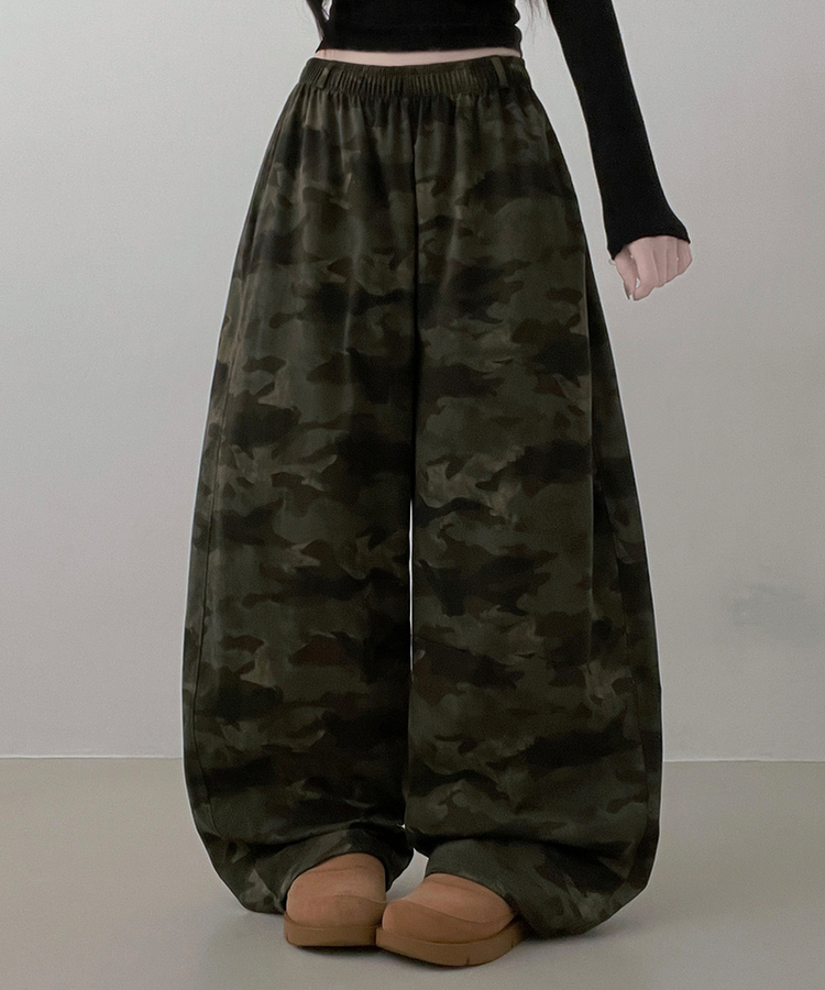 カモパターンスリットワイドバンドパンツ KHAKI