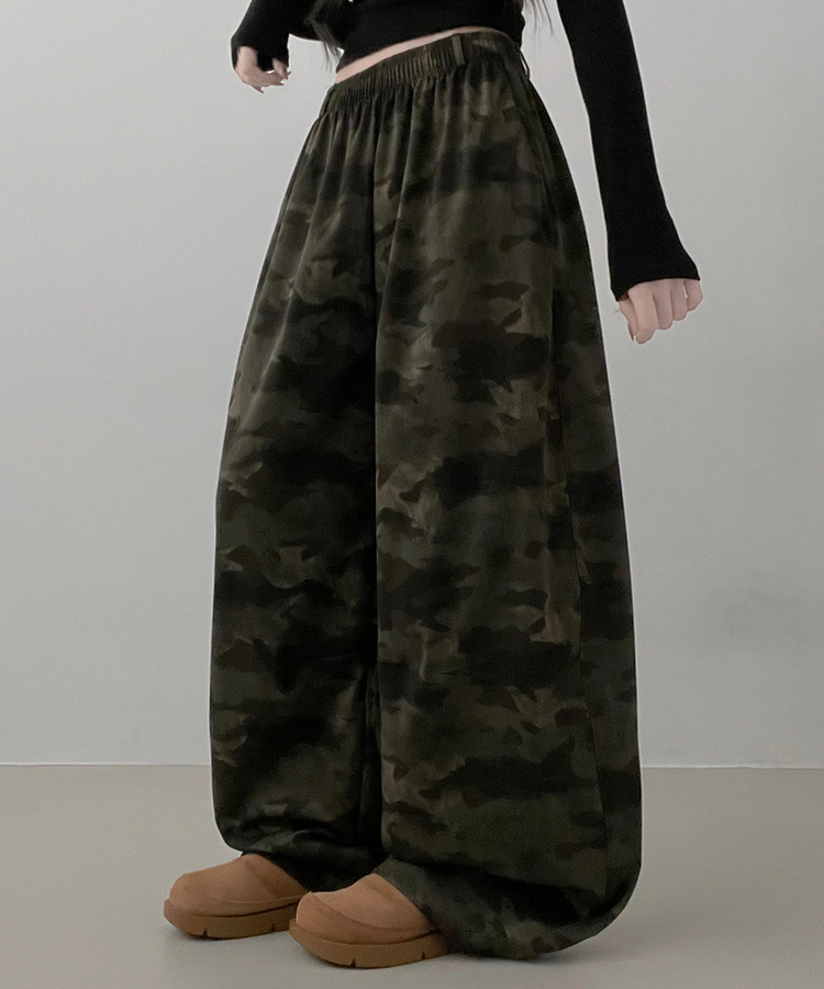 カモパターンスリットワイドバンドパンツ KHAKI