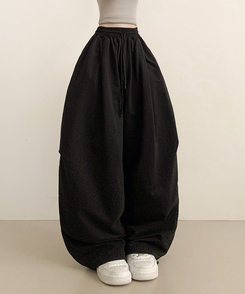 ピンテックカーブワイドパンツ BLACK