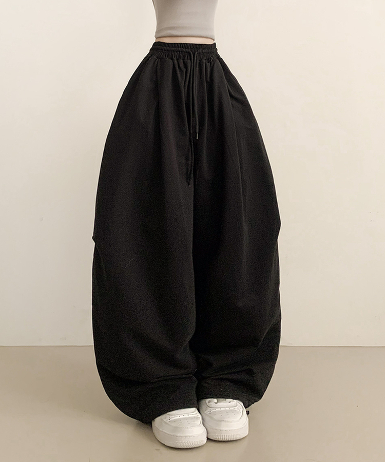 ピンテックカーブワイドパンツ BLACK