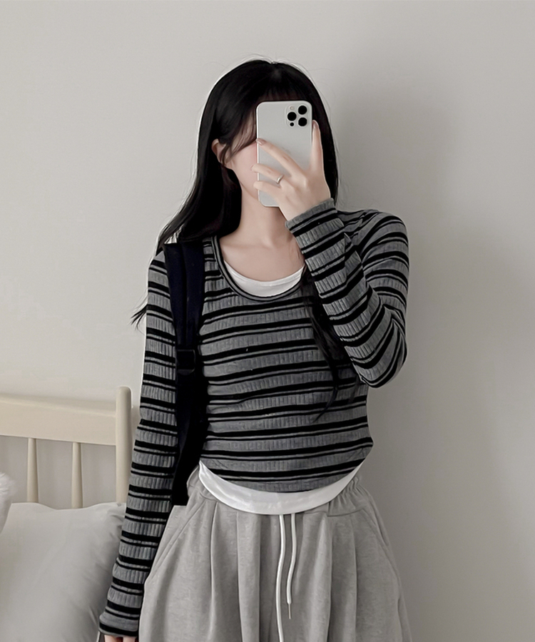 ムードデイリーボーダー長袖Tシャツ BLACK