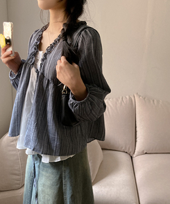 호시 스트라이프 프릴 리본 레이어드 블라우스 세트 네이비