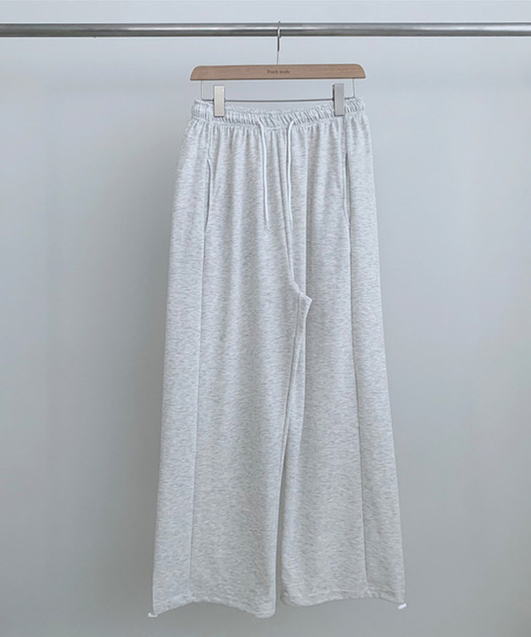 レタリングワイドトレーニングパンツ
