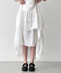 ティアードバンディングロングスカート WHITE