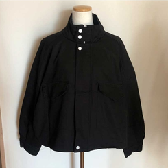 オーバーフィットトリングポケットジャンパー