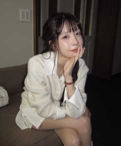 レイヤードカラーニット IVORY