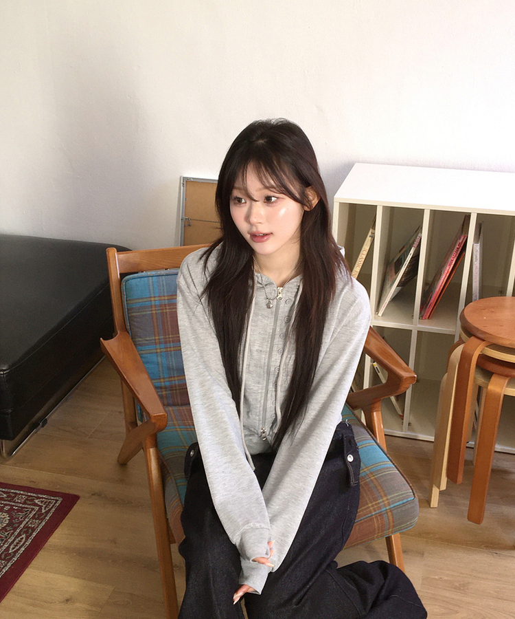 ボタンポイントフードジップアップ GREY