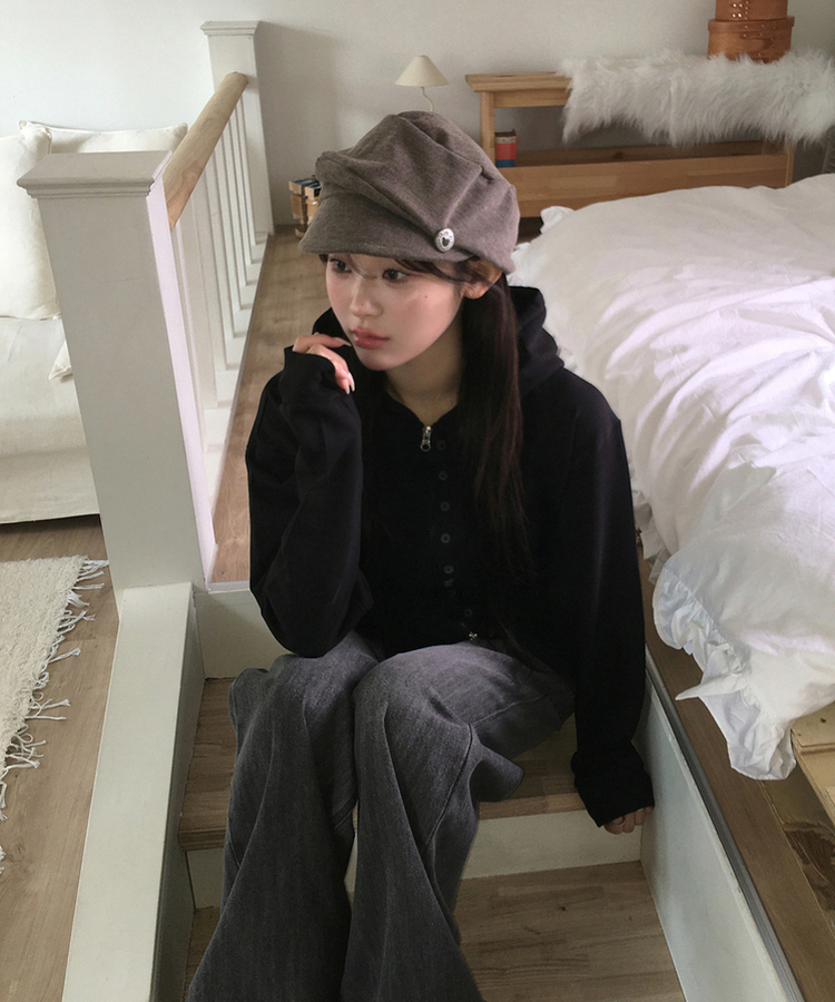 ボタンポイントフードジップアップ BLACK