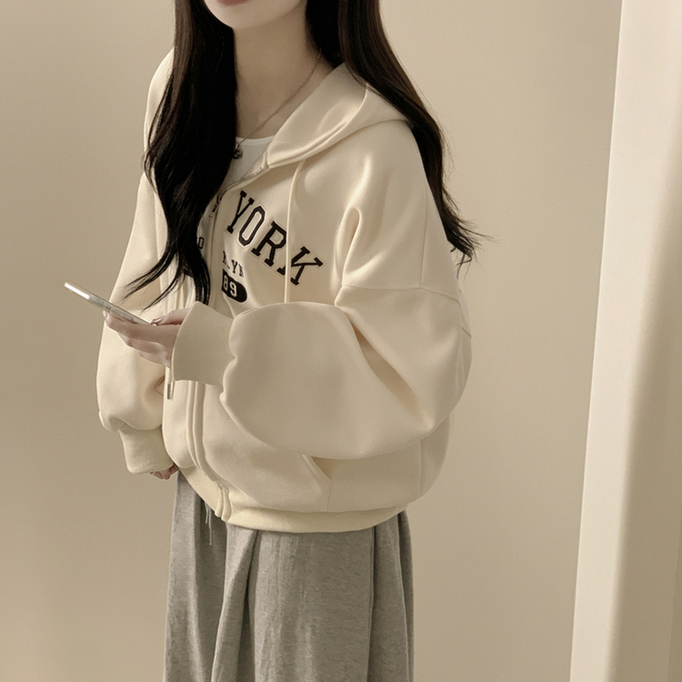 刺繍ポイントレタリングフードジップアップ(7color) CREAM