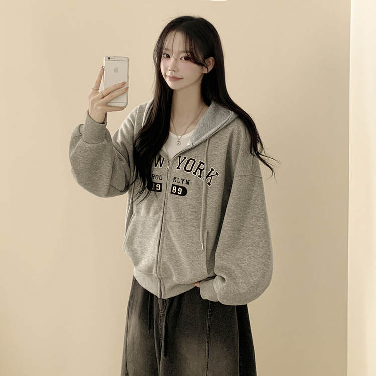刺繍ポイントレタリングフードジップアップ(7color) GREY