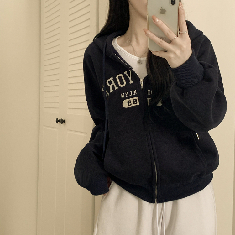 刺繍ポイントレタリングフードジップアップ(7color) BLACK