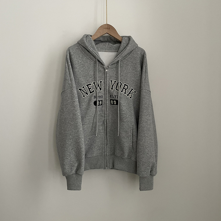 刺繍ポイントレタリングフードジップアップ(7color)