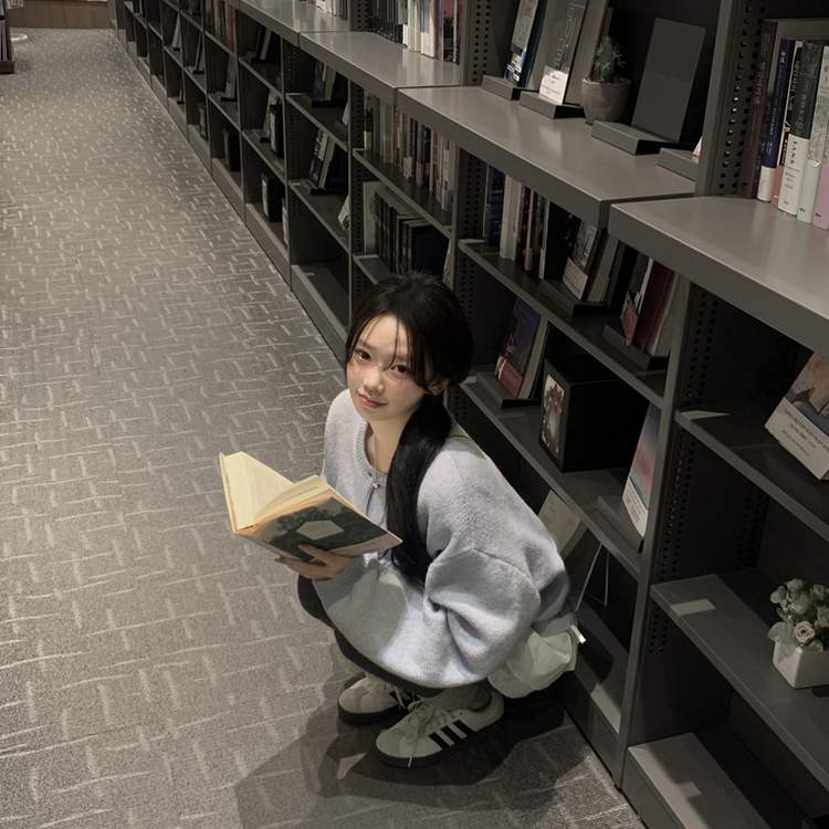 레이어드 퓨어 라운드 캉캉 셔링 프릴 허리리본 스트링 긴팔 벌룬 블라우스 봄신상 화이트