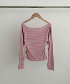 ボーダーオフショル長袖Tシャツ