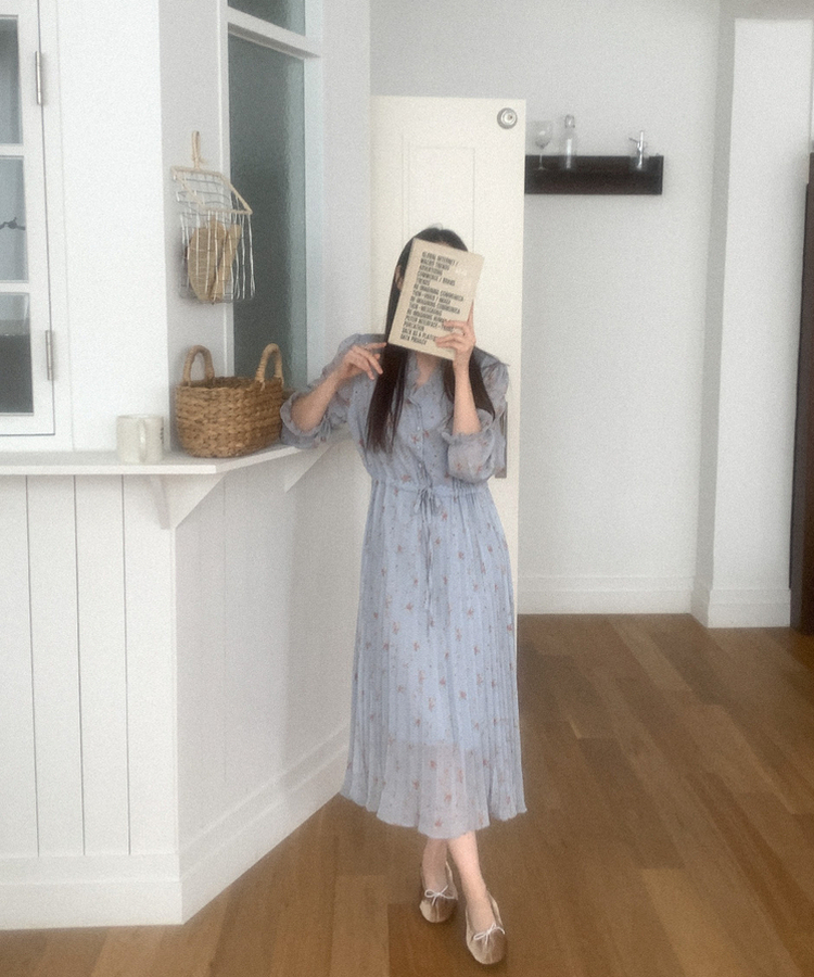 フラワープリーツロングワンピース SKY BLUE