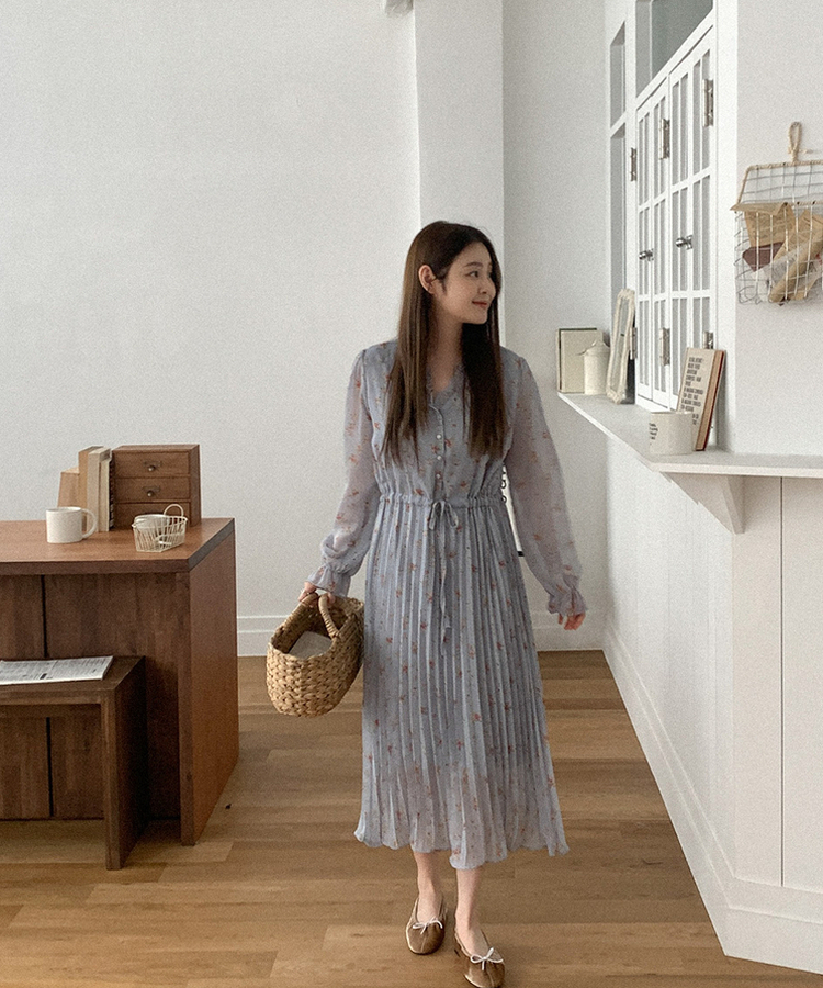 フラワープリーツロングワンピース SKY BLUE