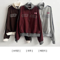 トラックラインハイネックジップアップ