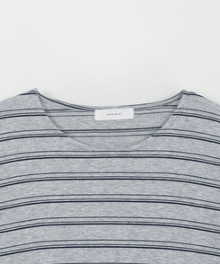ストライプフリル長袖Tシャツ