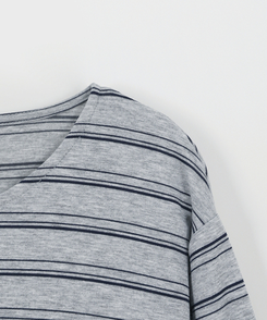 ストライプフリル長袖Tシャツ