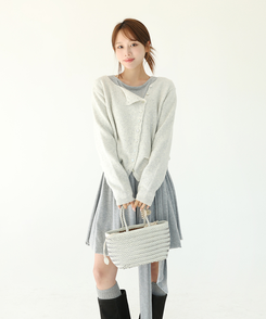 アシンメトリーボタンカーディガン OAT MELANGE