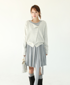 アシンメトリーボタンカーディガン OAT MELANGE