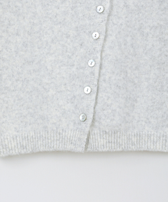 アシンメトリーボタンカーディガン