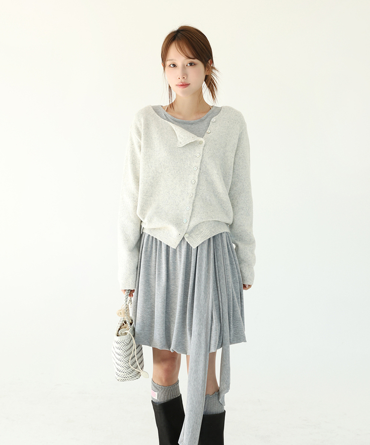 アシンメトリーボタンカーディガン OAT MELANGE