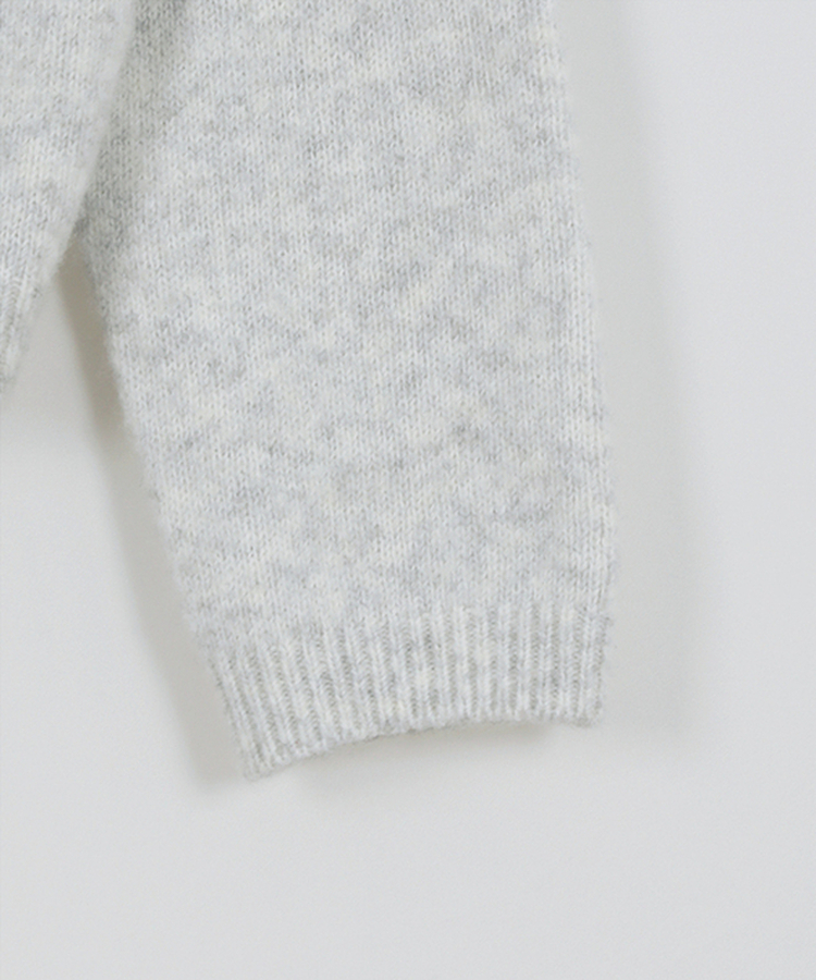 アシンメトリーボタンカーディガン