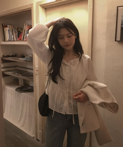 ストラップリボンシアリングブラウス IVORY