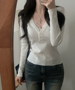 レースボタンリブニット IVORY