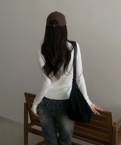 レースボタンリブニット IVORY