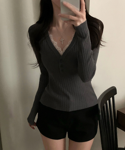 レースボタンリブニット GREY