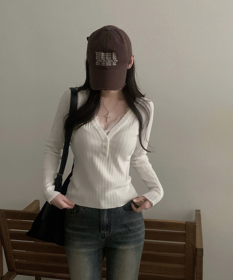 レースボタンリブニット IVORY