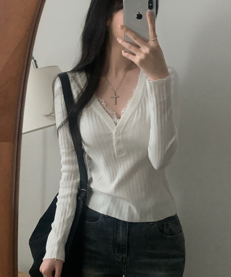 レースボタンリブニット IVORY