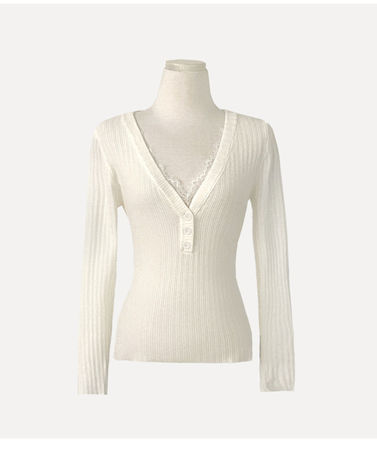 レースボタンリブニット