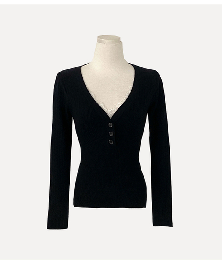 レースボタンリブニット