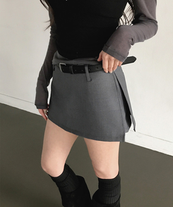 【ベルト付き】サイドスリットミニスカートパンツ CHARCOAL