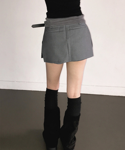 【ベルト付き】サイドスリットミニスカートパンツ CHARCOAL